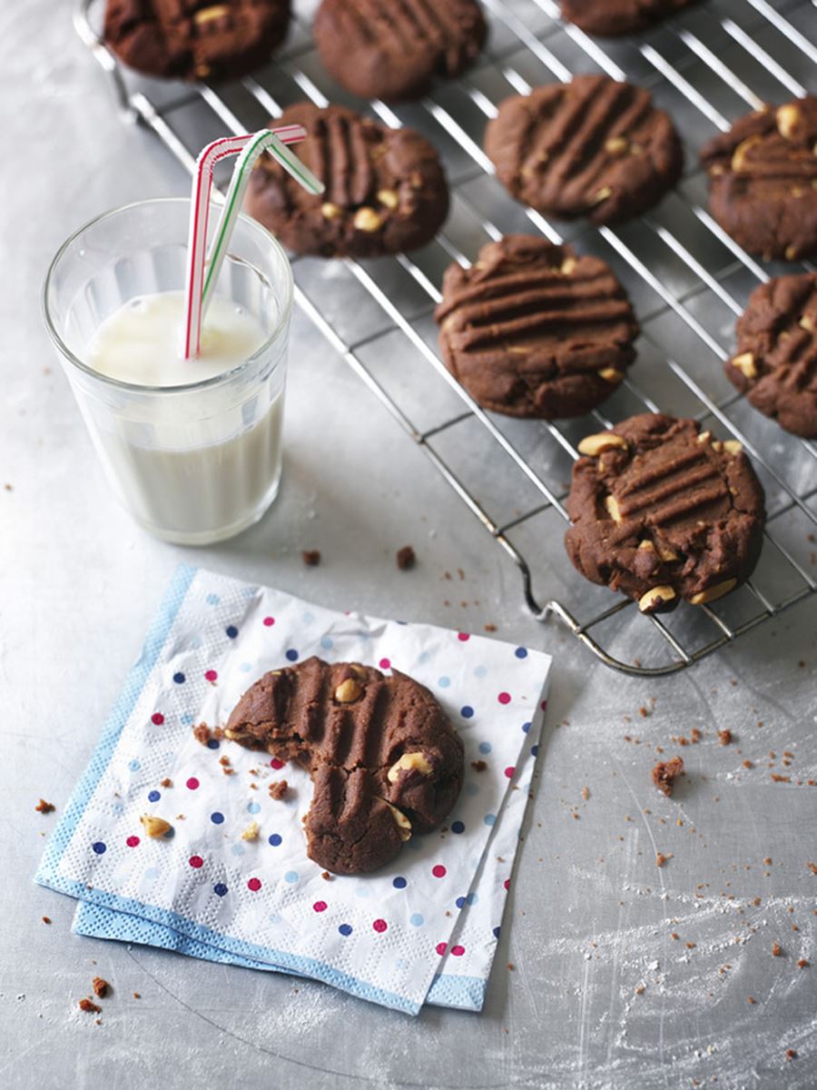 recipe image Cookies med jordnötssmör och choklad