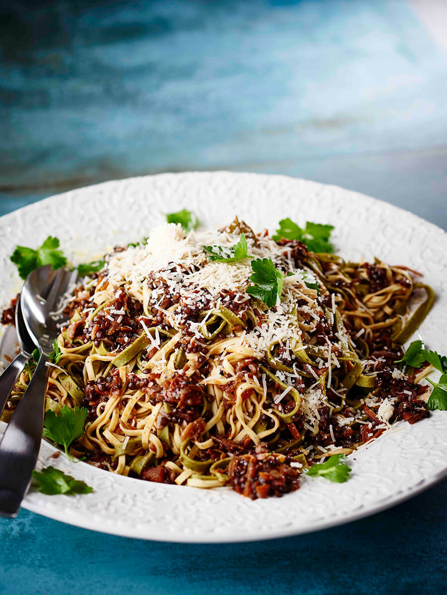 recipe image Vegansk Pasta Bolognese med svarta linser