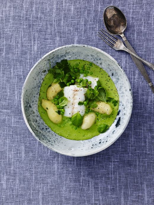 recipe image Kokt Torsk med örtsås och potatis